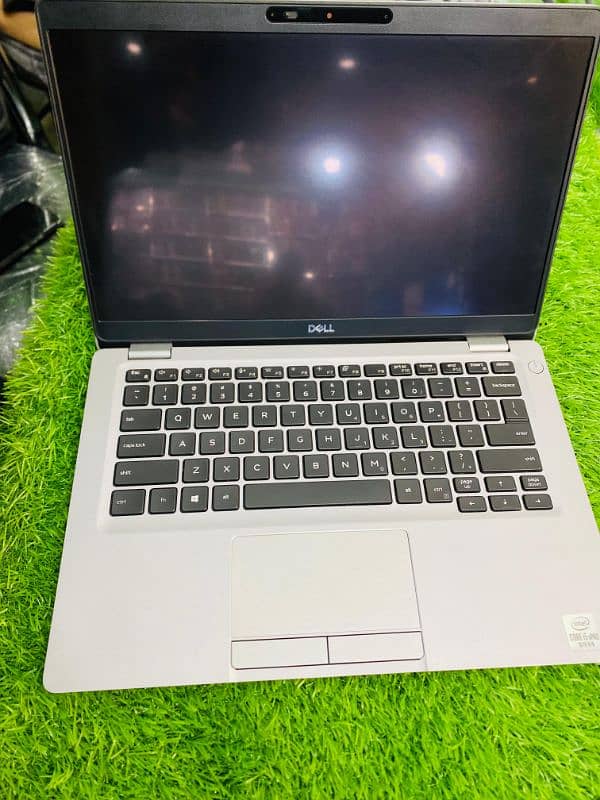 Dell Latitude 5310 1