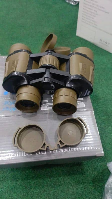 Durable metal and Rubber Binocular 1 piece for outdoor adventures 1