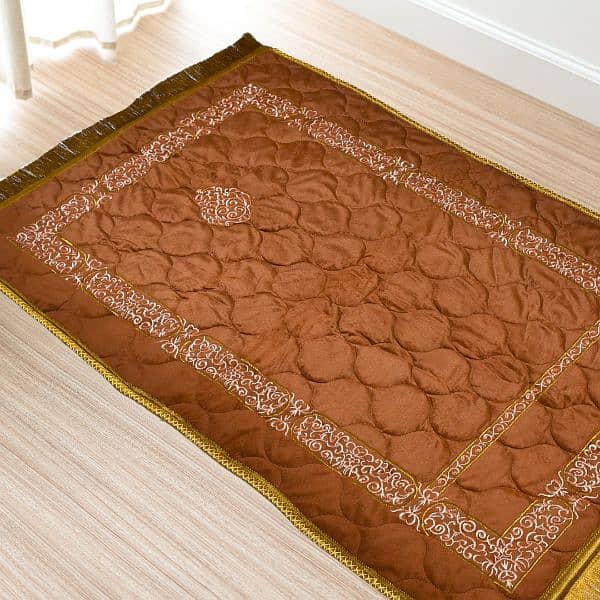 Shop the Best Quality Prayer Mats Jai Namaz in Pakistan 1