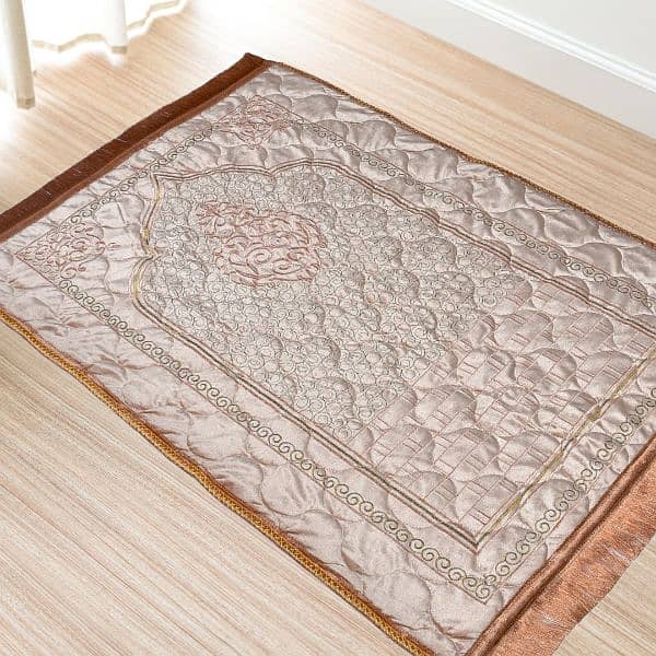 Shop the Best Quality Prayer Mats Jai Namaz in Pakistan 5