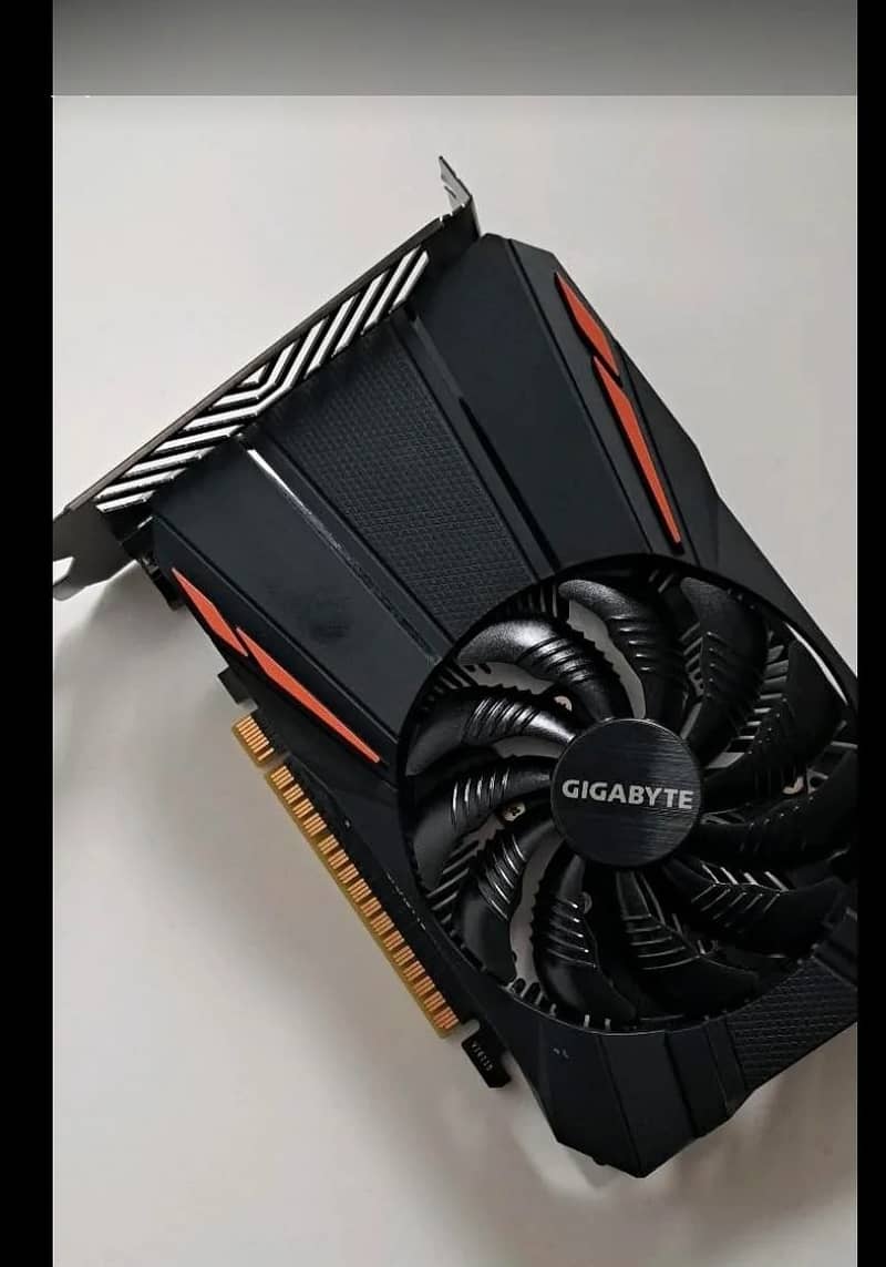 Nvidia 1050 2GB Graphics card by Gigabyte 2