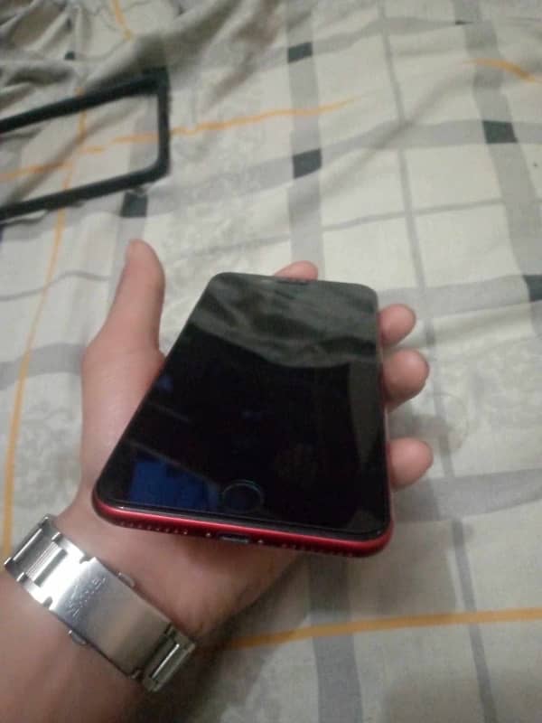 iphone 7pluse 128 gb 1