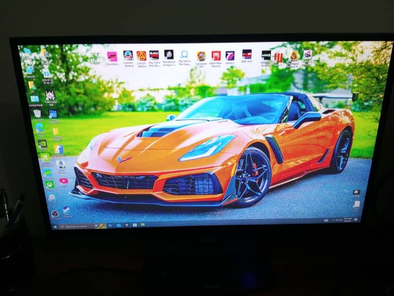 GAMING LCD MONITOR 0