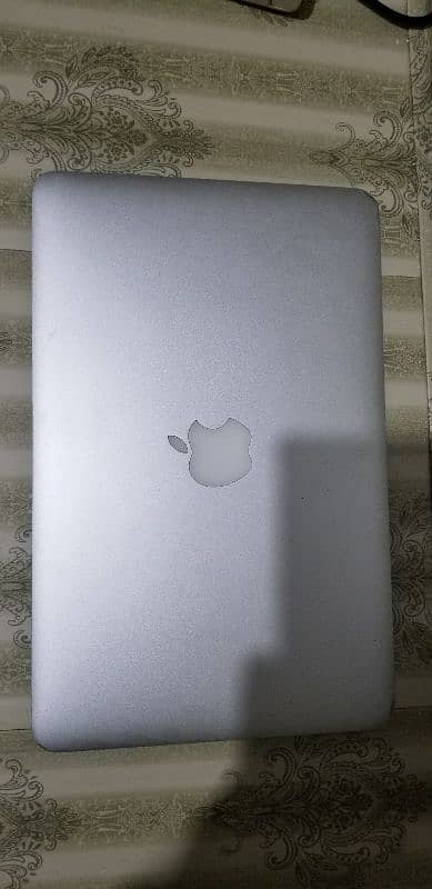 MACBOOK AIR 0