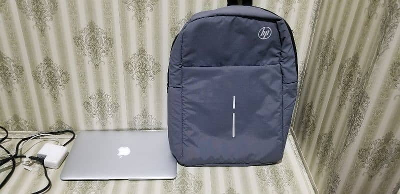 MACBOOK AIR 4