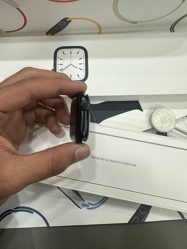 APPLE WATCH SERIES 7 3