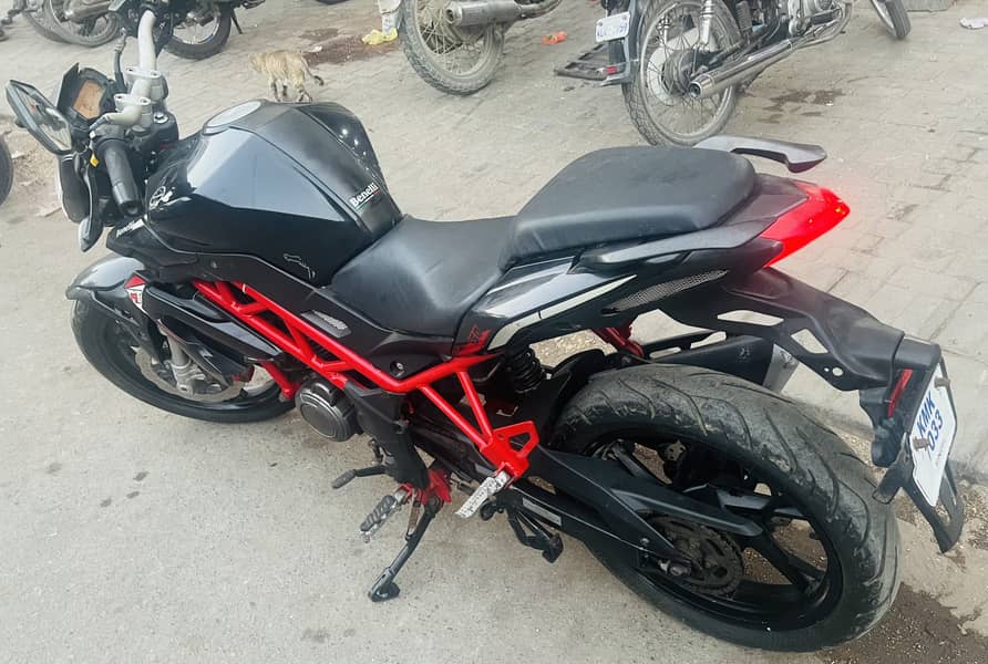 Benelli TNT 25 2019 7