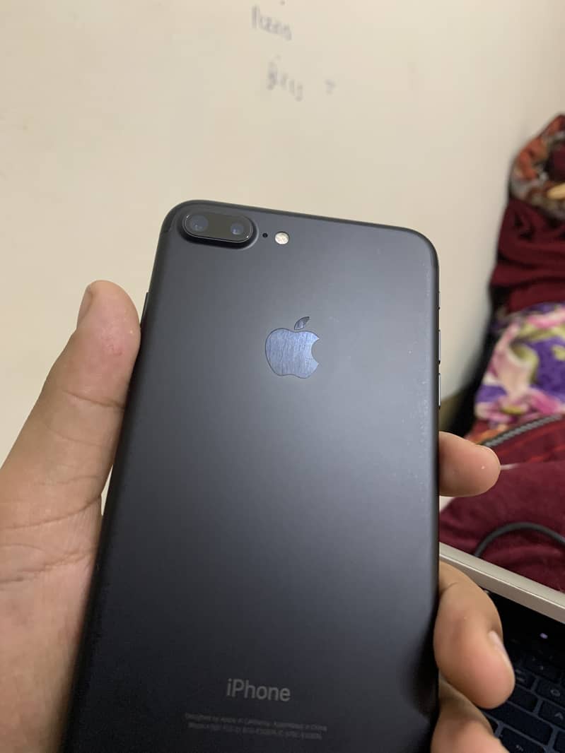 iPhone 7 Plus 32GB 0