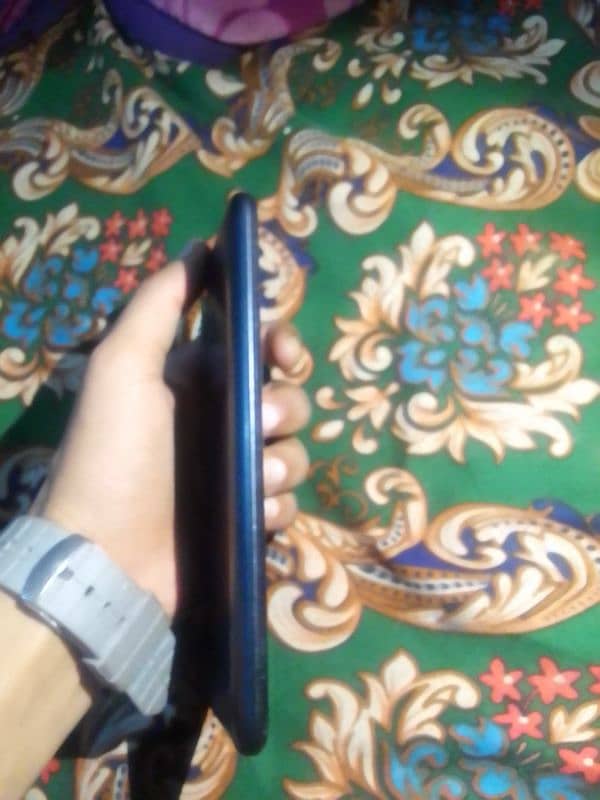 itel vision2s 0