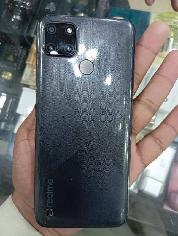 Realme C21y 4gb 64gb all ok ha box nhi ha 2