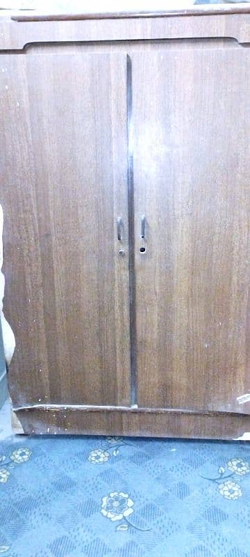 kids cupboard in good condition 4