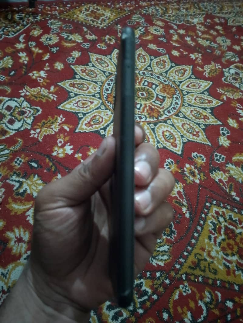 Need to Sell Google Pixel Mobile Phone. 5