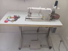 Juki/Jack swing machine, with servo motor excellent condition