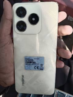 Realme C 61