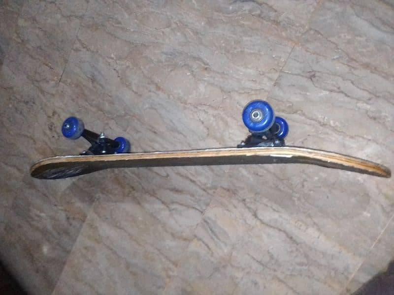 skateboard best condition 0