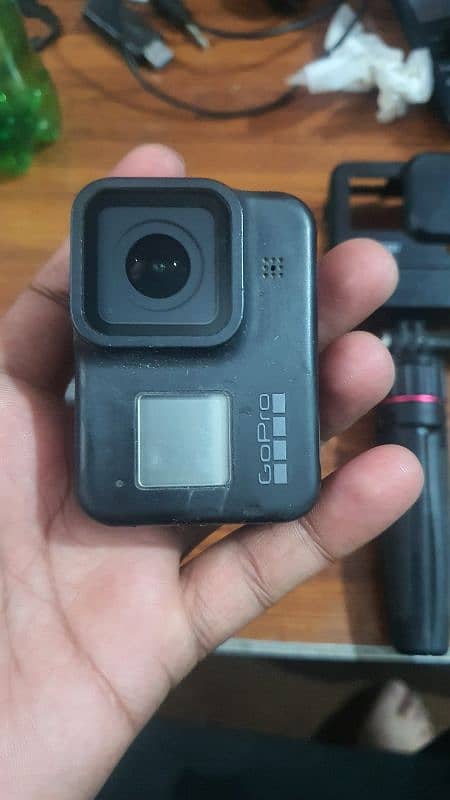 Gopro Hero 8 Black with Box + video tripod unzi3 1