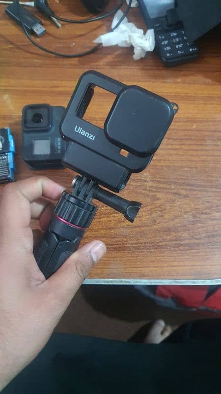 Gopro Hero 8 Black with Box + video tripod unzi3 6