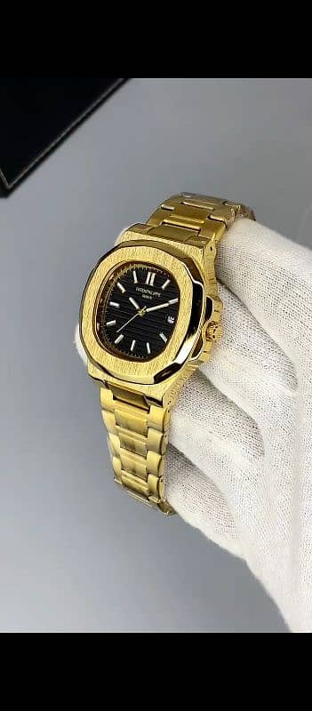 PATEK PHILIP BRABD DATE WORKING HEAVY WEIGHT  BETTER QUALITY  RS 5000 5