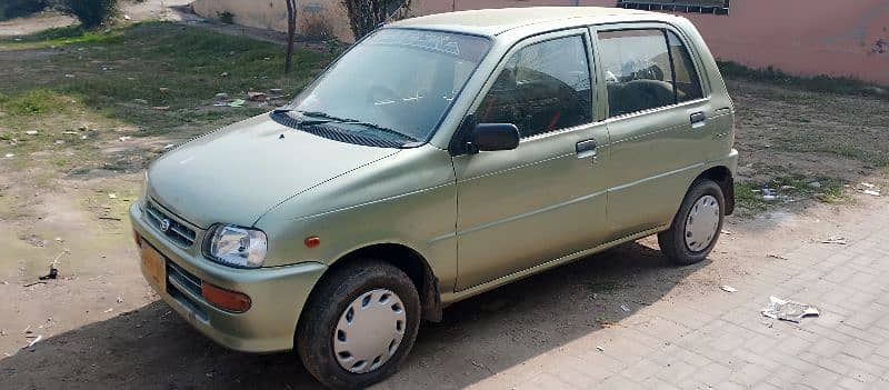 Daihatsu Cuore 2003 12