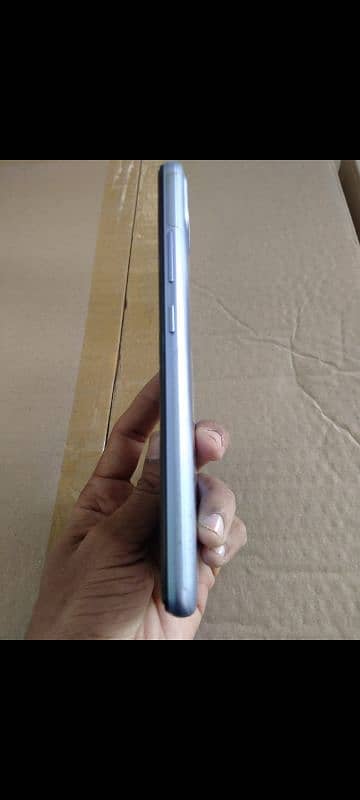 realme C25s condition 10×10 2