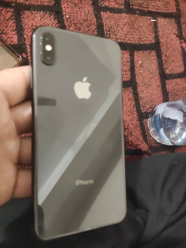 Iphone XS max 4