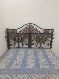 Strong heavy Iron bed  size 5*6 with 8'' commander mattress .