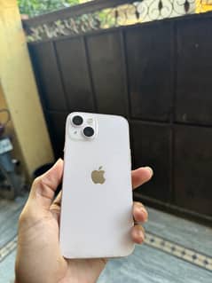 Apple iPhone 13