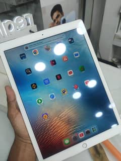 Apple iPad Pro 12.9 (2015)