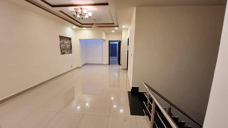 10 Marla un furnished house available for rent in phase 4 bahria town Rawalpindi. 18