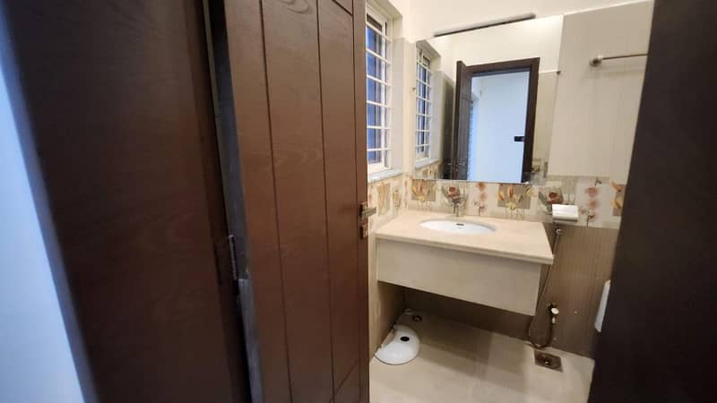 10 Marla un furnished house available for rent in phase 4 bahria town Rawalpindi. 21