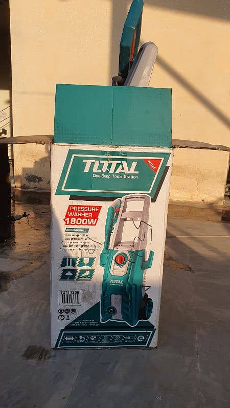 Total pressure washer 150 Bar 1800Watts Powerful 6