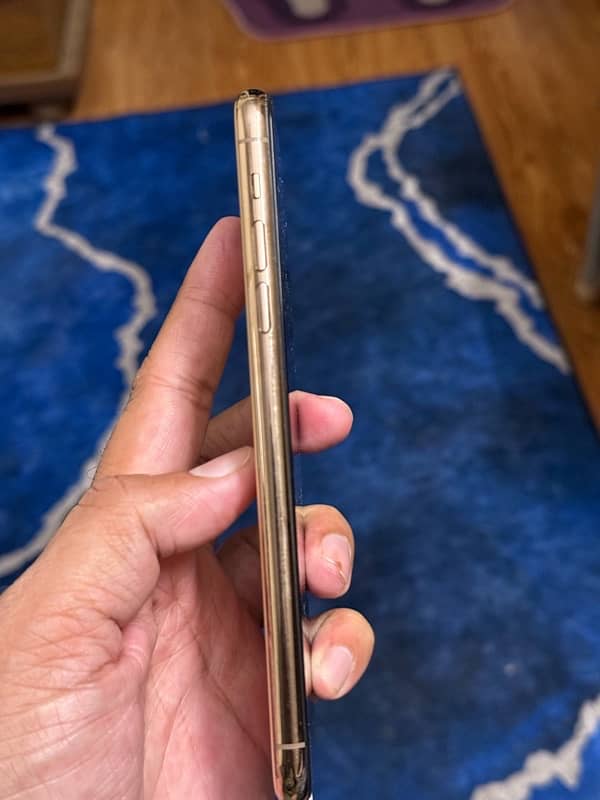 Iphone 11 Pro Max 256GB Memory Pta Approved 5