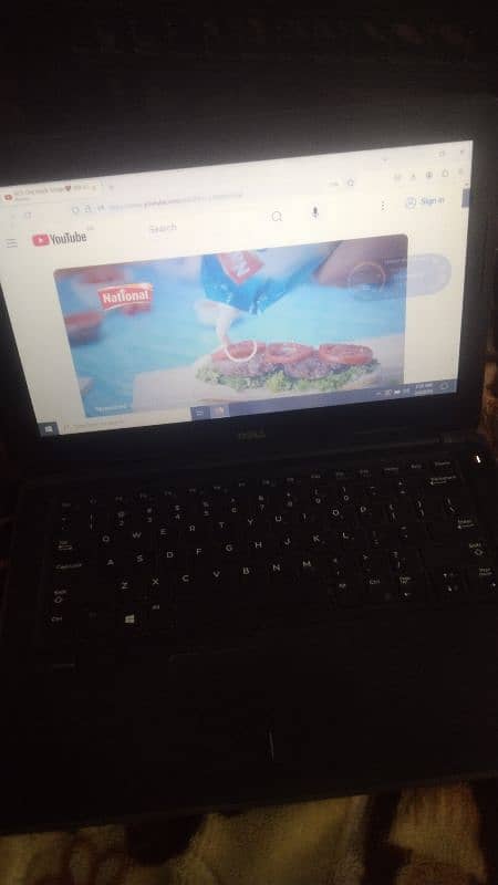 laptop good condition 2