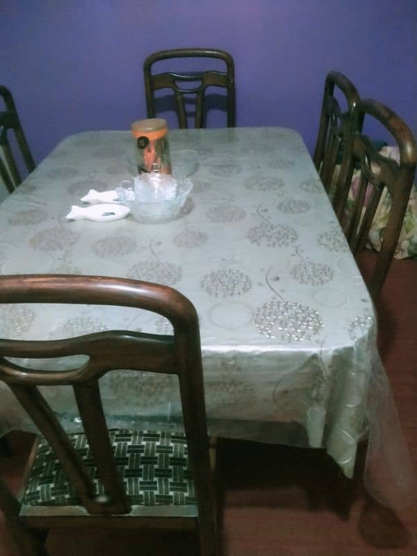 Dinning table with Six Chairs 1