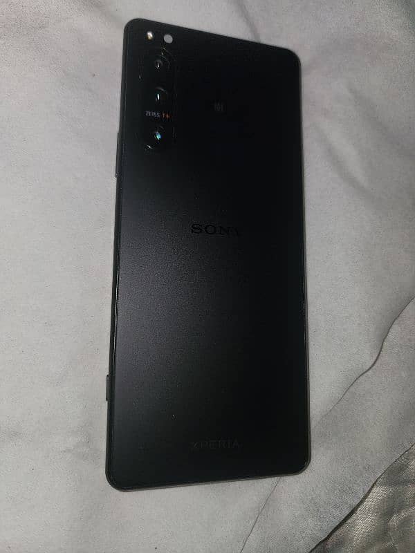 Sony Xperia 4