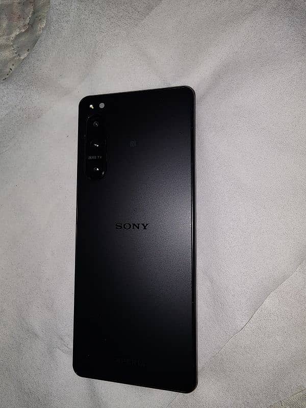 Sony Xperia 5