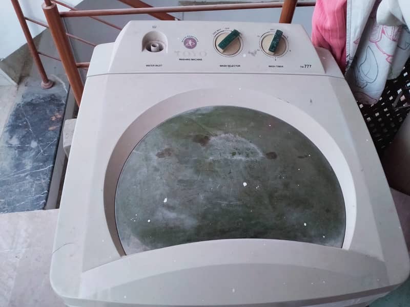 Toyo washing Machine want sale urgent 4