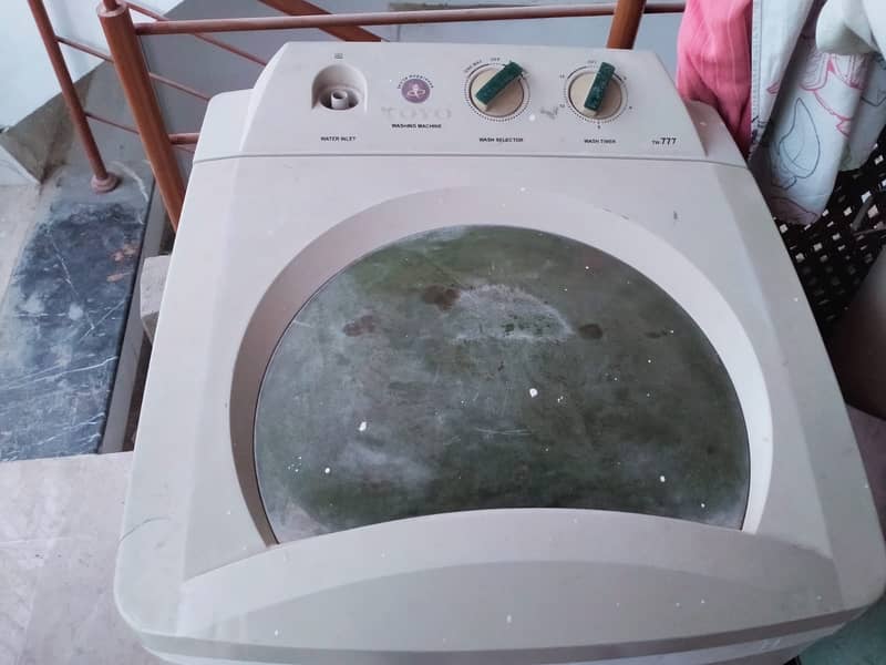 Toyo washing Machine want sale urgent 8