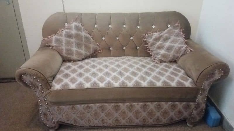 7 seater sofa set with cushions 2