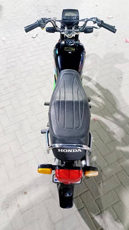 Honda CD-70 Euro2 2021 6 month karachi num 1st owner Genuine condition 9