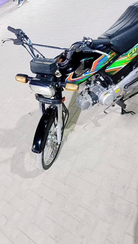 Honda CD-70 Euro2 2021 6 month karachi num 1st owner Genuine condition 11