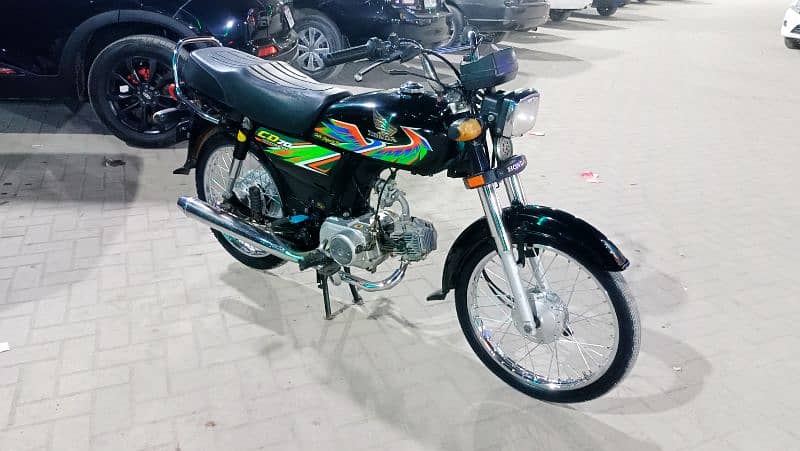 Honda CD-70 Euro2 2021 6 month karachi num 1st owner Genuine condition 17