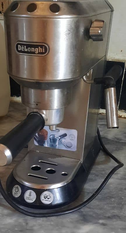 Delonghi Coffee Maker 1