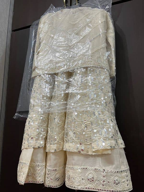 Off white lehnga 8