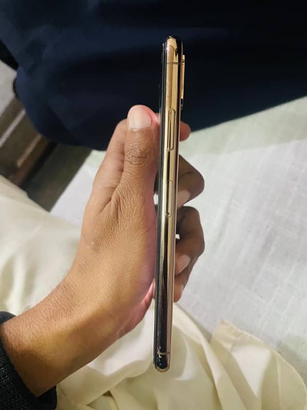 iphone xs max pta approved 2