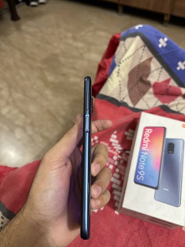 Redmi note 9s 6/128 6