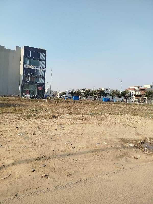 2 Kanal Plot near Golf Course and near to Main Road 0