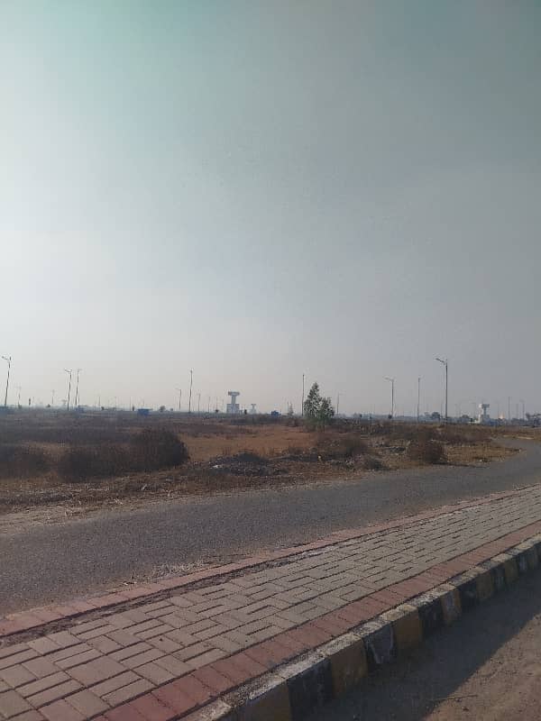 2 Kanal Plot near Golf Course and near to Main Road 23