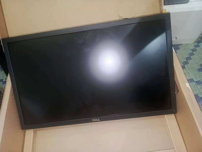 Samsung & DELL LCD FOR SALE 5