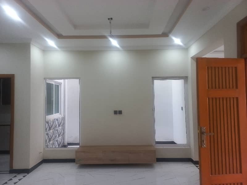 barnd new dubal unit 5marla House For sale chaklala scheme3 rawalpindi 10